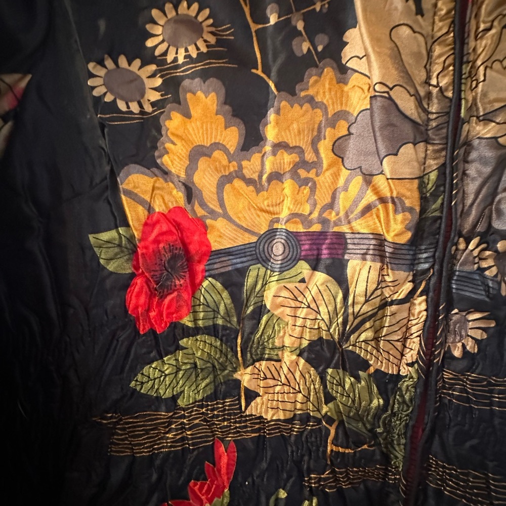 Beautiful Jacket Spring Weight. - image 2